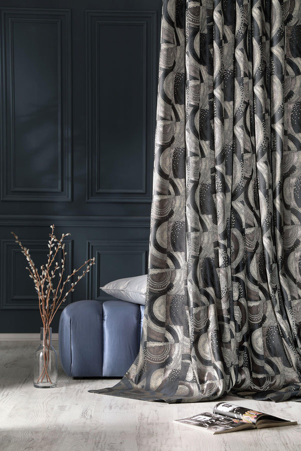 Metropolis Fabric-Luxury Meets Durability: High-Performance Fabrics for Drapes