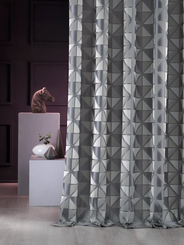 Doha Fabric-Luxury Layering: The Secret to Ultra-Sophisticated Drapes